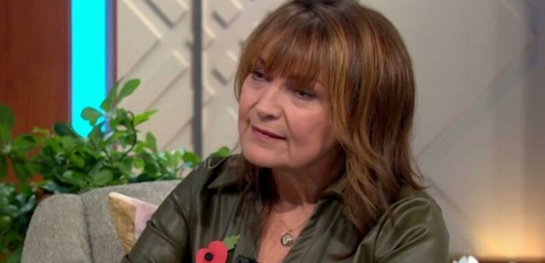 Lorraine Kelly thanks bosses as they point out wardrobe malfunction live on air