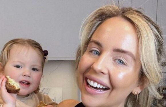 Lydia Bright gets ‘Hollywood glam’ makeover while on mum duty to sassy toddler