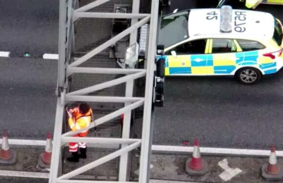 M25 protest: Just Stop Oil eco yobs block motorway again with Dartford Tunnel closed after The Sun helped foil plot | The Sun