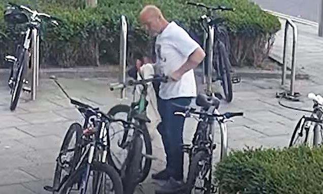Moment brazen thief used bolt cutters and walked off with £1k bike