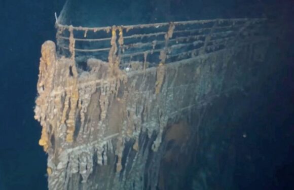 Mystery surrounding Titanic shipwreck unearthed by divers after 26 years