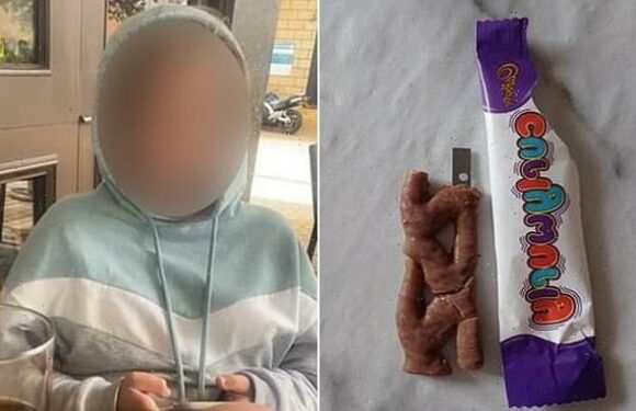 Police investigate 'razor blade' in trick-or-treat Curly Wurly