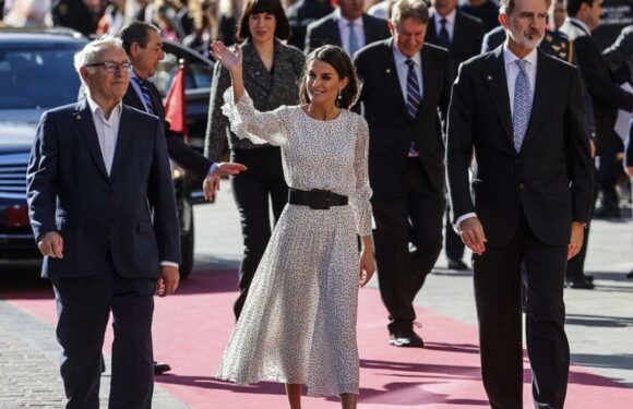 Queen Letizia of Spain channels Kate Middleton in chic polka dot dress