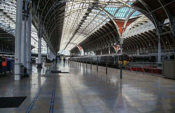Rail workers call off strike at the eleventh hour