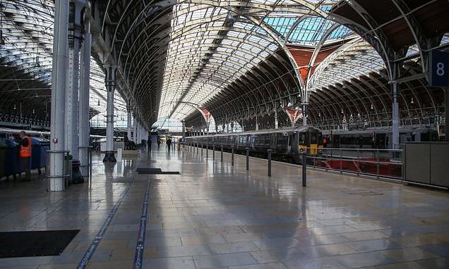 Rail workers call off strike at the eleventh hour