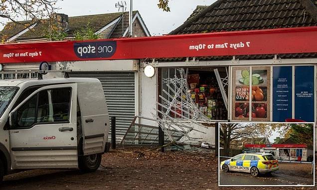 Ramraiders smashing into shop wake the neighbours – who then dial 999