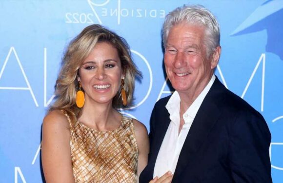 Richard Gere and Wife Alejandra Share Rare Family Photo With Son Alexander
