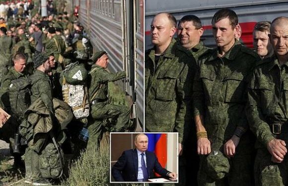 Russian conscripts are resorting to 'playing dead on the battlefield'