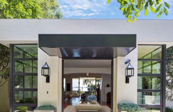 Ryan Seacrest Selling Beverly Hills Home for $85 Million