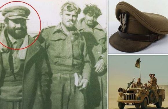 SAS founding member Major John Wiseman's cap sells at auction for £20k