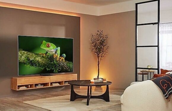 Samsung will give you £600 off TVs if you ditch your old one for Black Friday