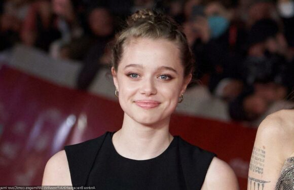 Shiloh Jolie-Pitt Seen Driving Herself for 1st Time at 16 Years Old