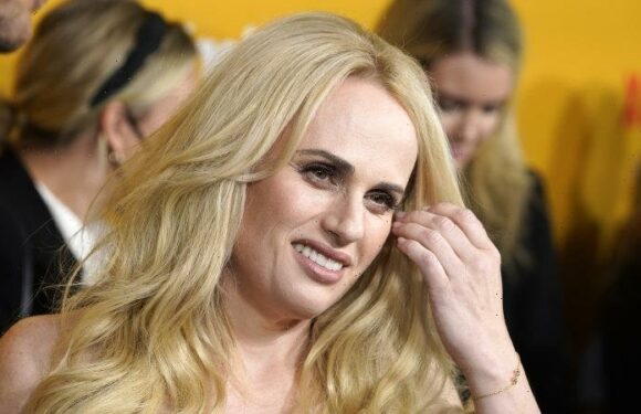 What is commercial surrogacy and why can’t Australians use it here?