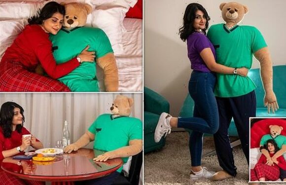 Will a man-sized teddy boyfriend substitute make single life bearable?