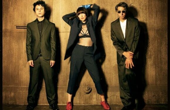 Yeah Yeah Yeahs Share Video For Wolf Starring Britt Lower