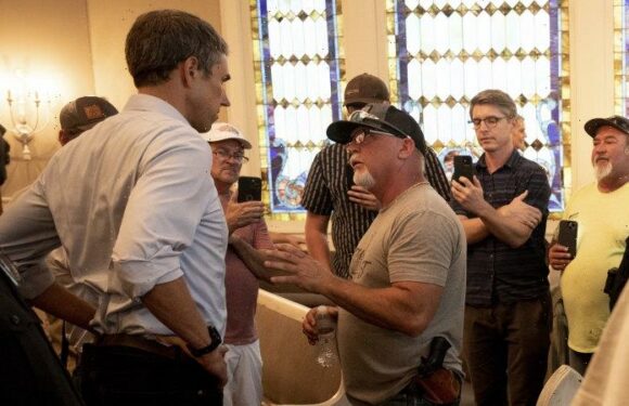 ‘Armed speech’: In the US, the presence of guns is curbing protesters’ voices