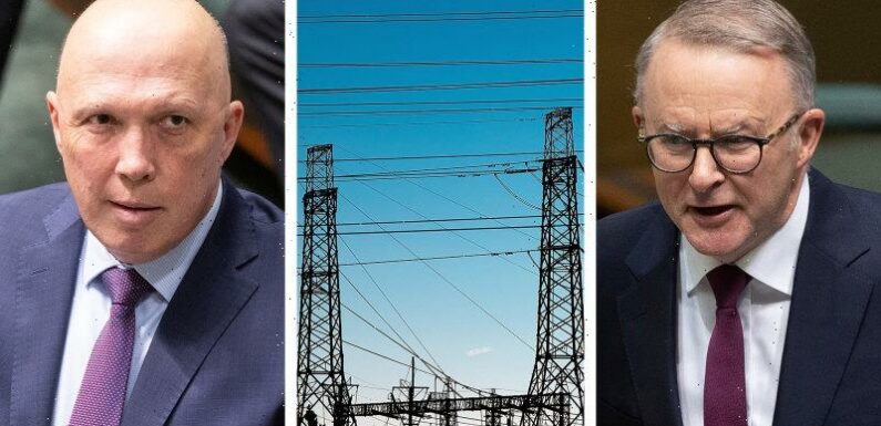 Australia news LIVE: Labor’s energy bill set to pass after Greens deal; Scott Morrison concedes robo-debt scheme was illegal