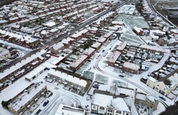 Brits face rolling power cuts & blackouts as officials blame ‘work-from-home’ Met Office for failing to forecast freeze | The Sun