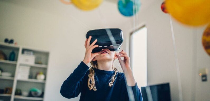 Chilling metaverse warning issued to parents buying VR for their kids this Xmas
