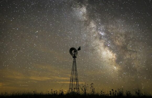 Daily horoscope for December 18, 2022