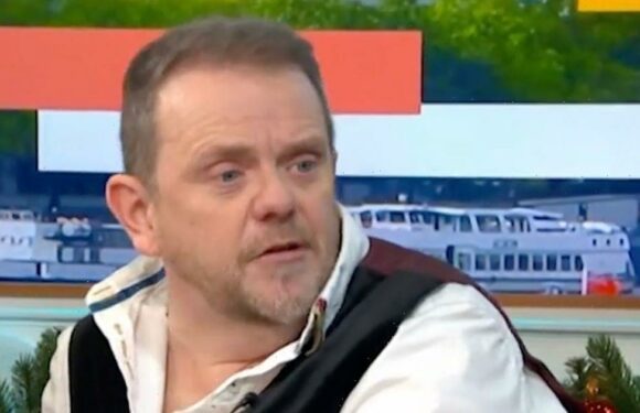 Emmerdale star Liam Fox reveals his dad died from loneliness in heartbreaking comments