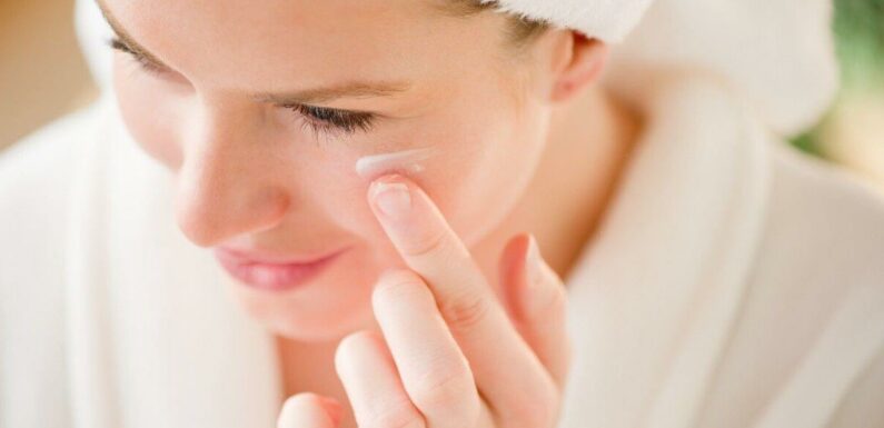 Experts share ‘key’ to ‘combatting blemishes and irritation’