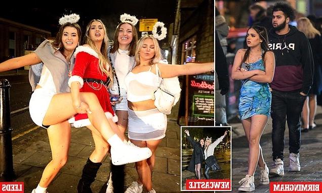 Festive revellers brave freezing temperatures to hit the town