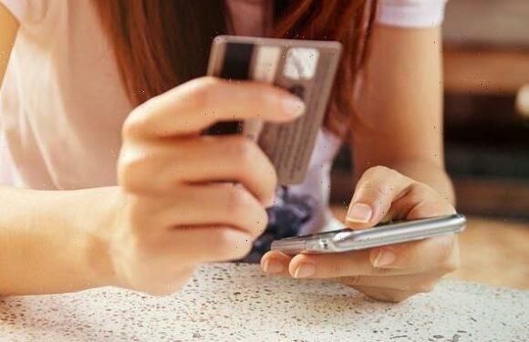 Five scams to watch out for in 2023 as people warned about 'bargains'