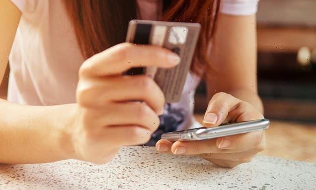 Five scams to watch out for in 2023 as people warned about 'bargains'