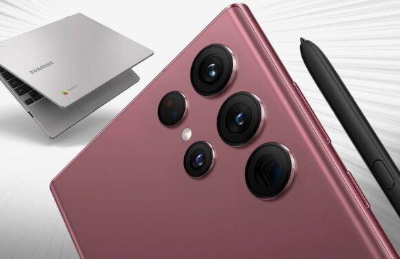 Get FREE laptop with this HALF PRICE Galaxy S22 Ultra deal