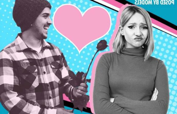 Guy I'm seeing wants a relationship but I'm aromantic | The Sun