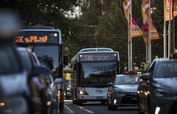 How Melburnians are being taken for a ride on a broken bus network