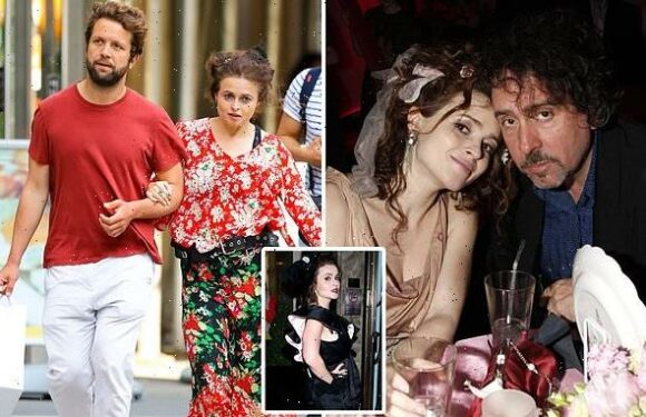 I wanted to wear black after split-up, says Helena Bonham Carter