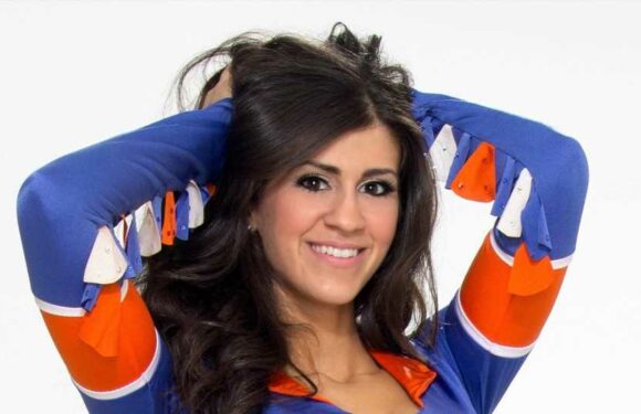 I’m a former NHL Ice Girl & skating coach – my 3 tips will have you gliding like a pro but people make easy mistakes | The Sun