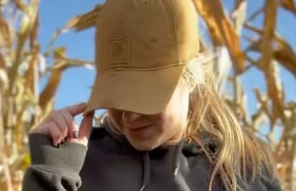 I’m a ranch hand who goes from a 7 to a 10 when I wear a specific item, you can see it from all angles | The Sun