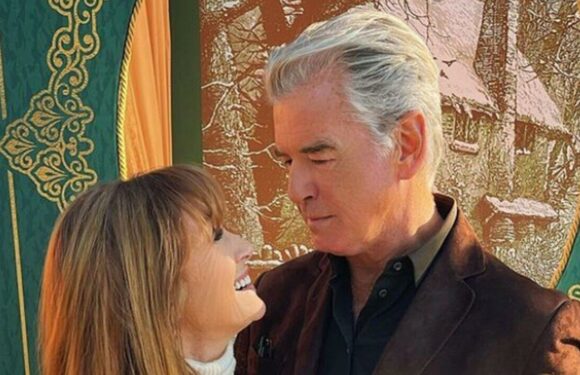 James Bond girl Jane Seymour poses alongside 007 actor Pierce Brosnan