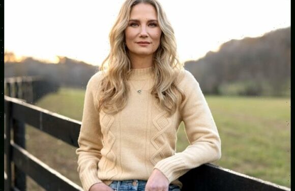 Jennifer Nettles To Host New Fox Dating Show ‘Farmer Wants A Wife’
