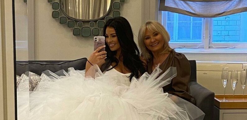 Jess Wright reflects on Vivienne Westwood wedding dress as she pays tribute to designer