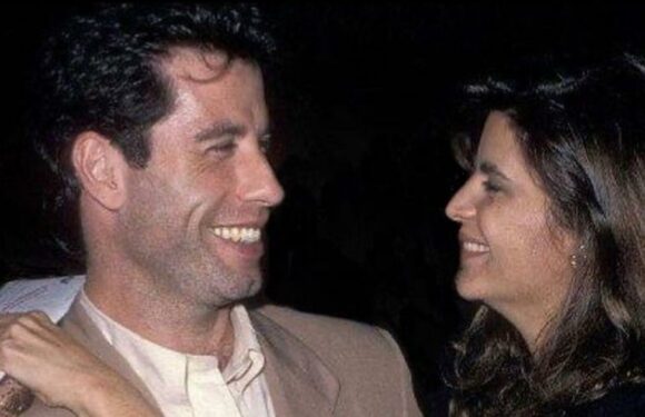 Kirstie Alley was madly in love with John Travolta but his wife called her out