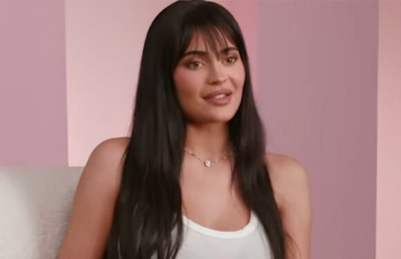 Kylie Jenner Reveals Favorite Sister, Mommy Moments, Surprising TV Show and More
