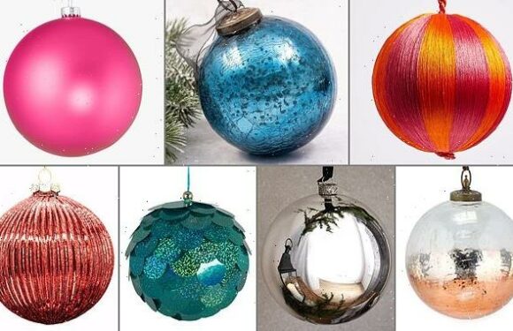 Life's Little Luxuries: Giant Baubles