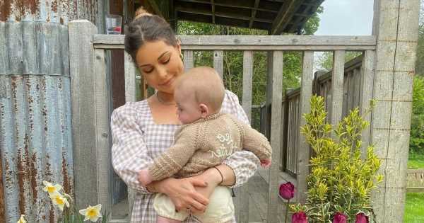 Louise Thompson shares adorable clip of son Leo ‘walking’