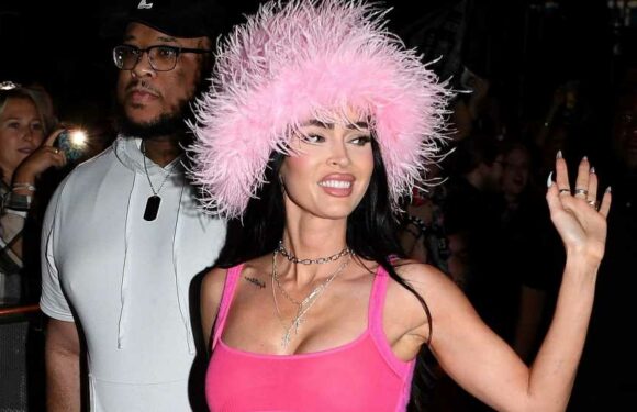 Megan Fox Paired Her Gigantic Frilly Bucket Hat with a Bralette That Flaunted Her Underboob