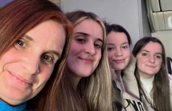 Mum-of-22 Sue Radford's New York Christmas trip hit with another huge setback which could end up costing a bomb | The Sun