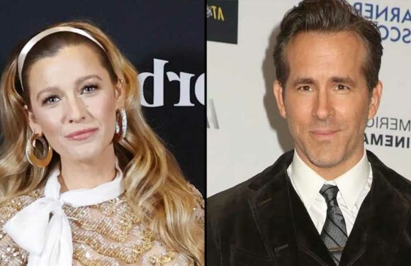 'My Hope’! Ryan Reynolds Dedicates 2022 PCA Icon Award to Wife Blake Lively