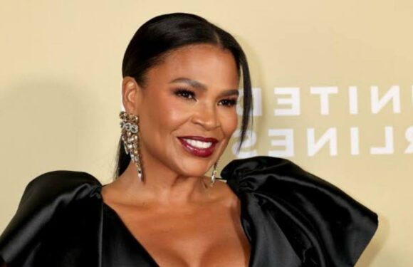 Nia Long Starts Anew With Modernist Home In the Hills, Costs $3.6 Million