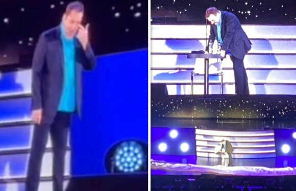 Peter Kay breaks down during tour as fans make him cry on stage