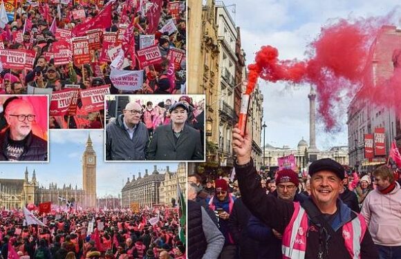 Royal Mail workers begin strikes that could DELAY Christmas post