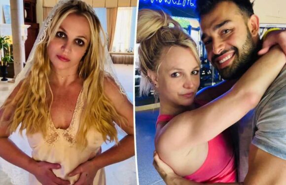 Sam Asghari explains Britney Spears’ social media, events absence
