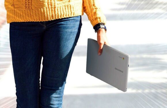 Samsung is giving away a FREE laptop to Galaxy phone owners